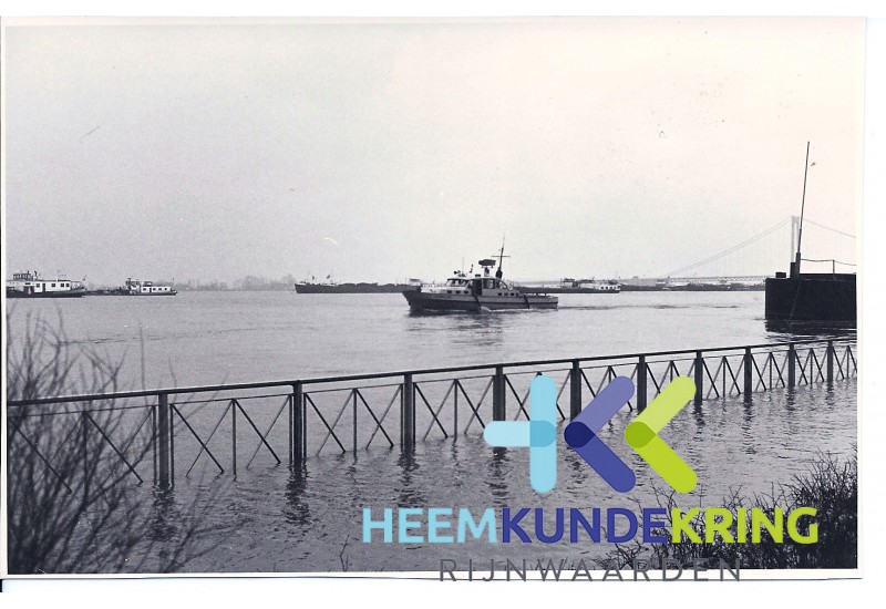 Emmerich 1969-1970 Hoogwater Rijn promenade(1)